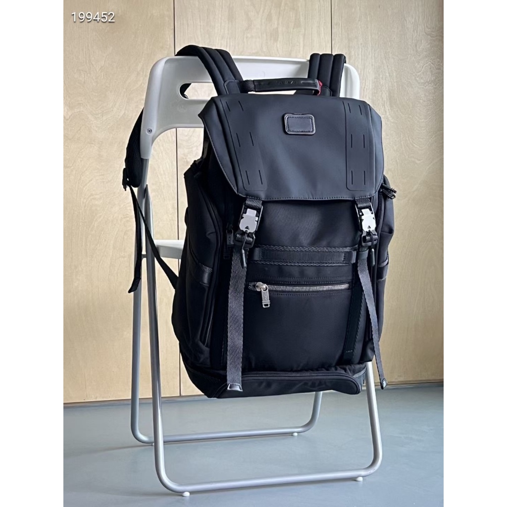 **C2** กระเป๋าเป้ Tumi Expedition Flap Backpack สินค้าใหม่ ของแท้