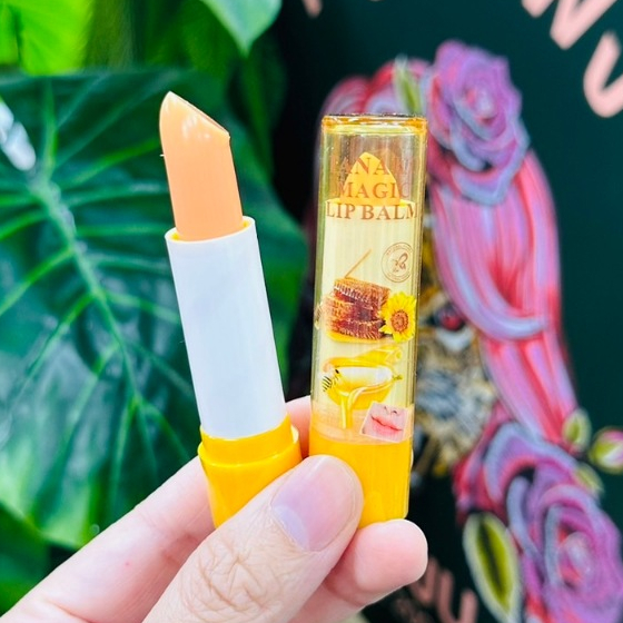 (1ชิ้น) HT-055  Tanako​ magic​ Lip​ balm​ ลิปมันเปลี่ยนสี​ กลิ่นน้ำผึ้งอ่อนๆ