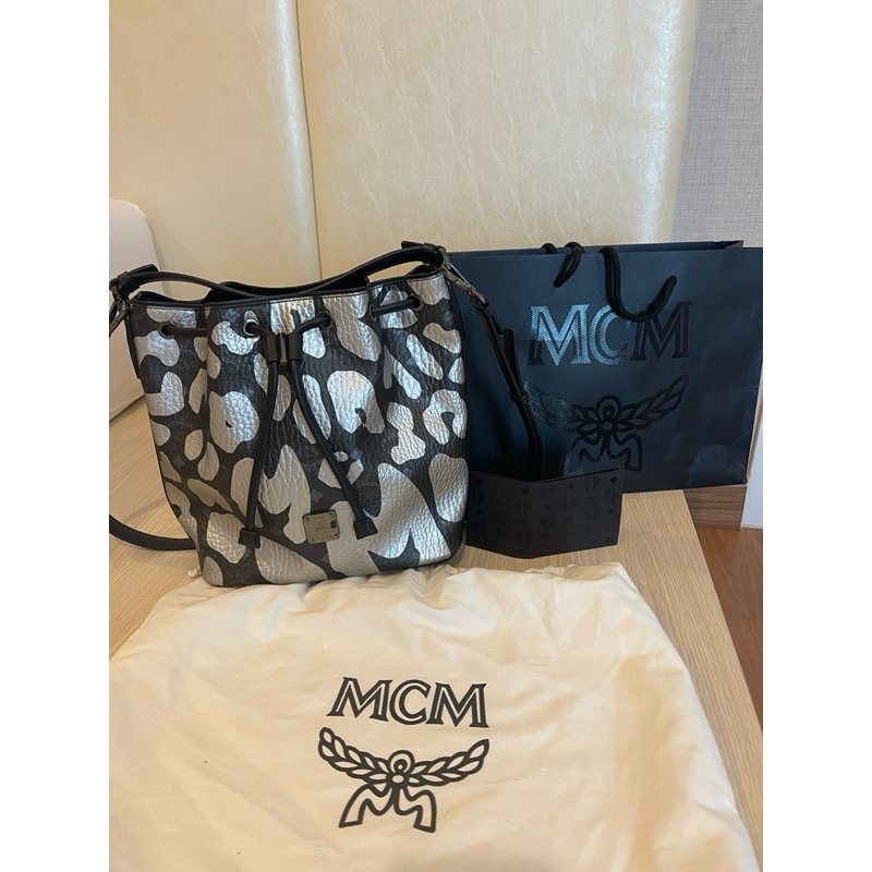 USED MCM Limited จากShop Hongkong สภาพใหม่ กระเป๋ามือสอง