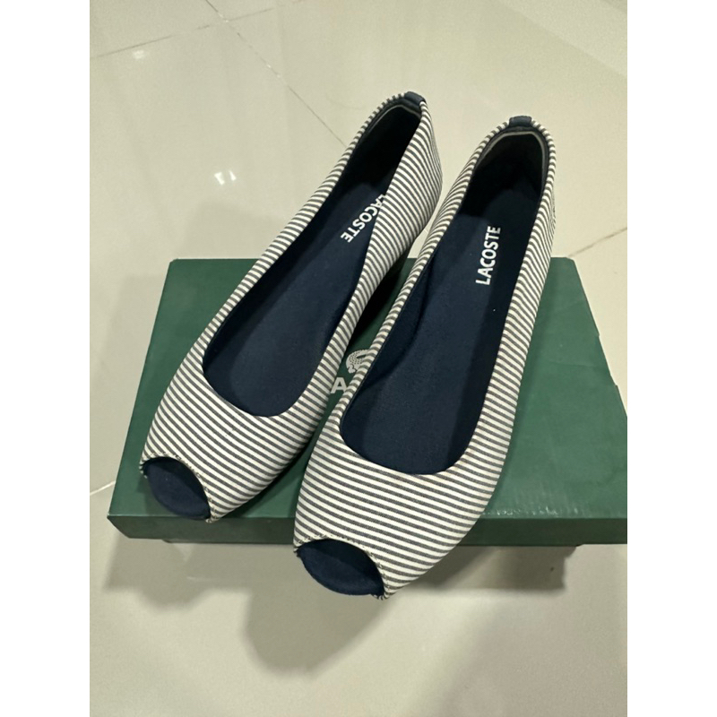 รองเท้ามือ2ของแท้Lacoste