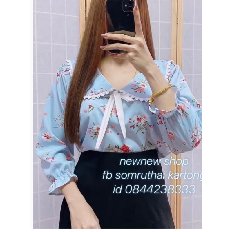 เสื้อคอบัวปกติดลูกไม้สายขาวอก40ยาว23ลายดอกสวย