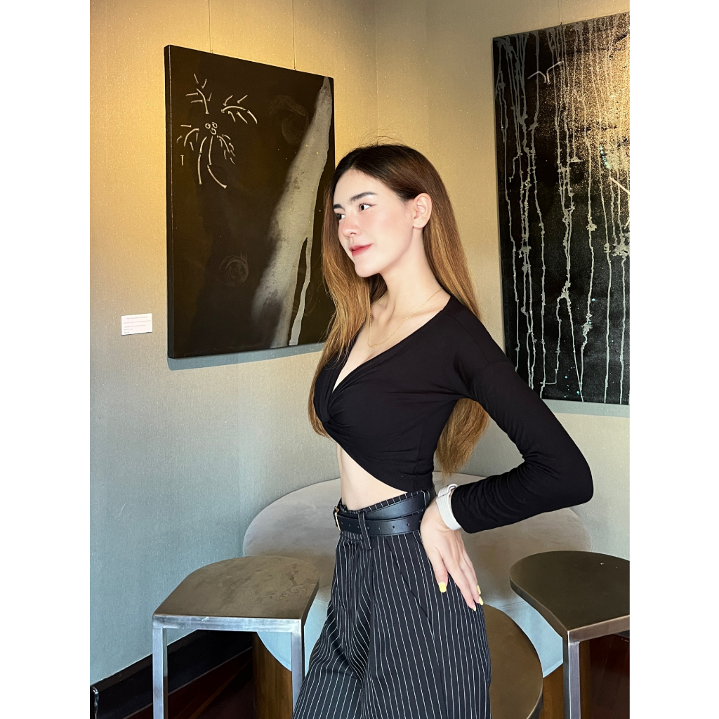 PIN89 ครอปแขนยาว M103E มัดใจ