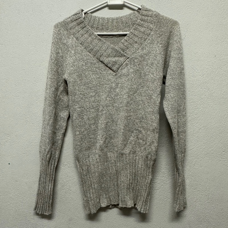 Sweater ไหมพรม สีเทา