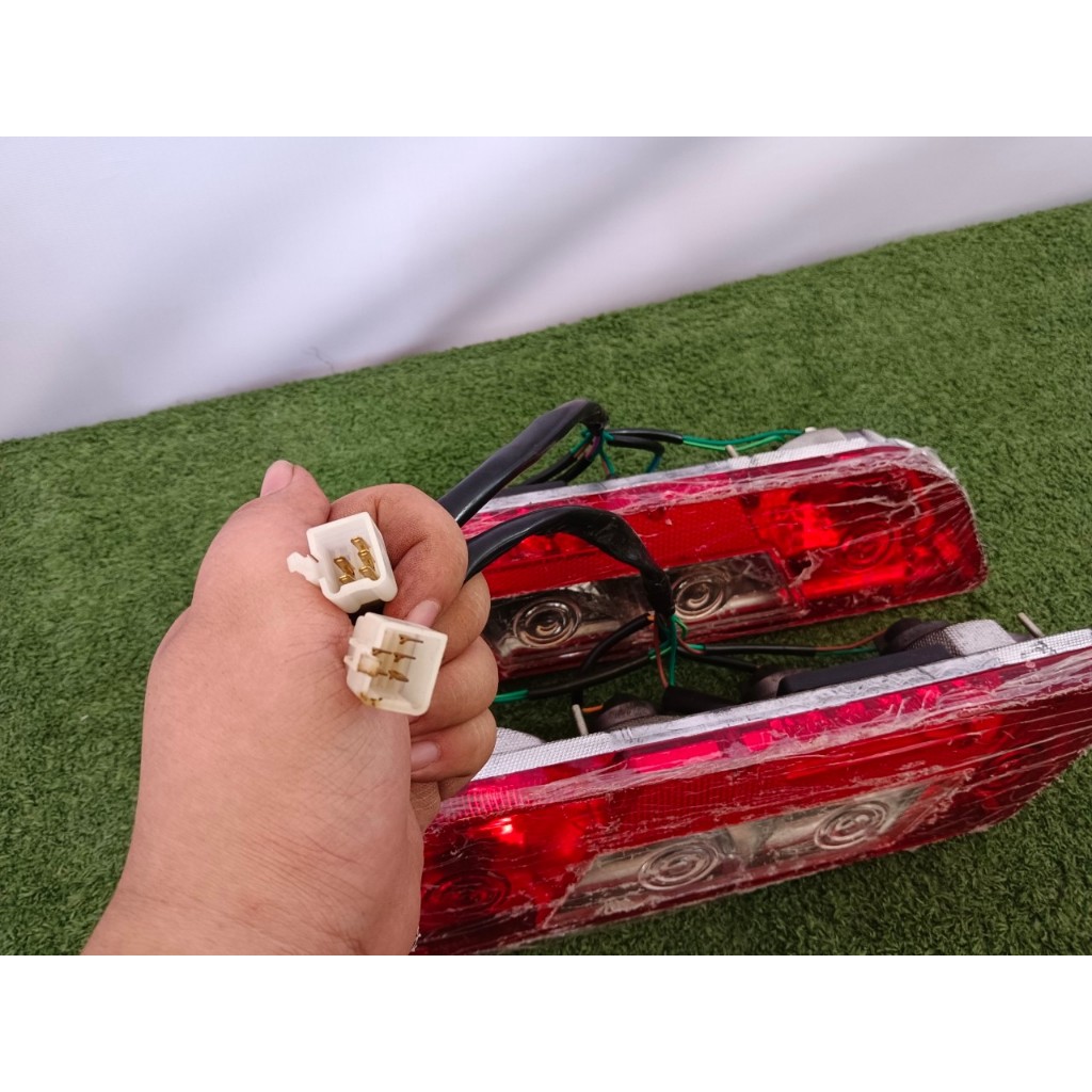 อะไหล่ RYUKA แท้ มือ1ชุดไฟเลี้ยวหลังทั้งซ้ายและขวาBull-5