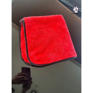 ผ้าไมโครไฟเบอร์สีแดงกุ้นขอบดำ ขนาด 60*60 ซม. 600 GSM
