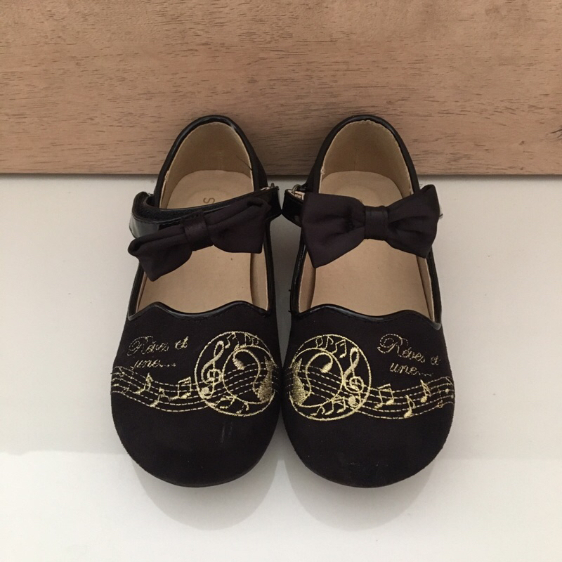 🇹🇭พร้อมส่ง🇹🇭 รองเท้า axes femme แท้💯