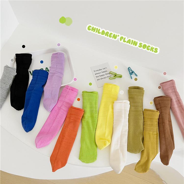 ถุงเท้าเด็ก 1-12 ขวบ ถุงเท้ายาว ถึงเท้าใต้เข่าเด็ก ถุงเท้ายาวสีพื้นเด็กChildren's socks 1-12 years old two ways to wear