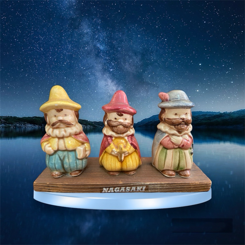 ตุ๊กตาเซรามิกตั้งโชว์ Nagasaki