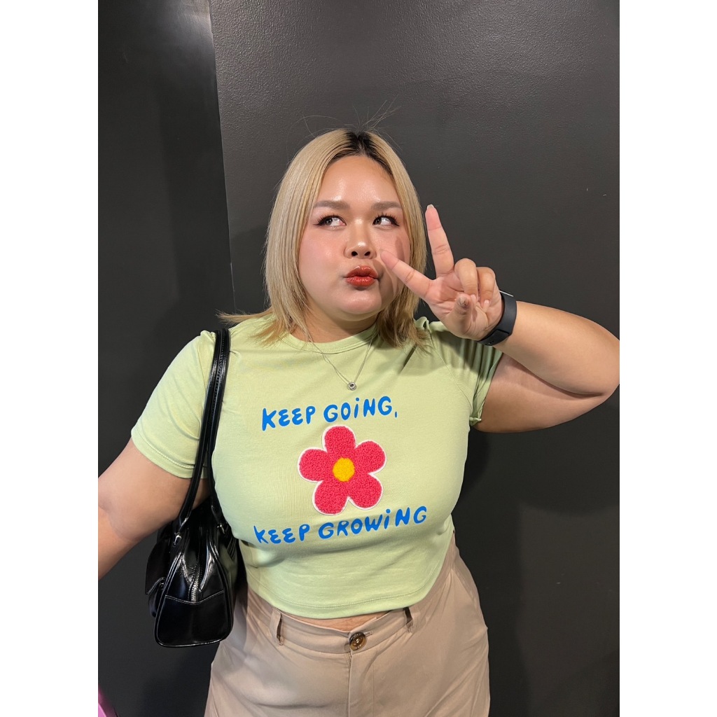 CurveG Blooming Baby Tee เสื้อเบบี้ทีบลูมมิ่ง ปักดอกไม้