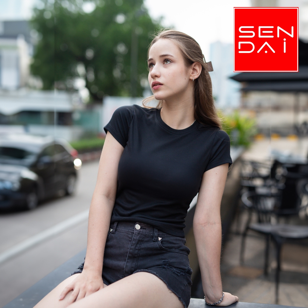 SENDAI เสื้อครอป (คอซก) สีดำ รุ่น babytee round neck collection