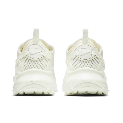 Nike TC 7900 Retro athleisure shoes in white for men and women