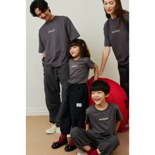 maison KEEPS Kids | The Oversized maison Logo Tee | Unisex | เสื้อยืดเด็ก ทรง oversized ผ้านุ่มพิเศษ | มีให้เลือก 3 Size