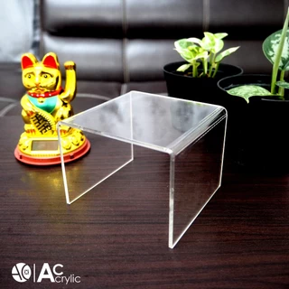 ชั้นวางโมเดล ชั้นอะคริลิค ชั้นวางของ ทรง U ขนาด ก10xย10xส8cm. หนา 3 มิล (S2)