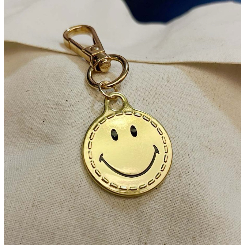 Key shy keychain and smiles ᵕ̈ พวงกุญแจหน้ายิ้ม