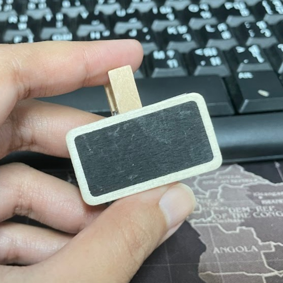 ป้ายไม้ กระดานดำ จิ๋ว 4x2.3 cm.