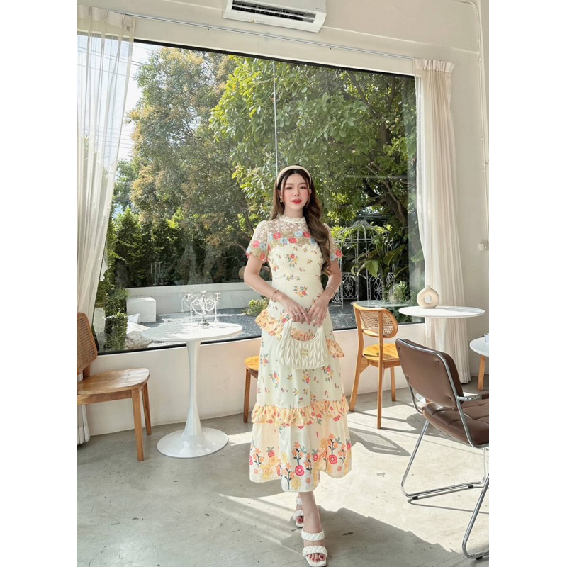 ป้าย NT princess(มี Xl)เดรสยาวพิมพ์ลายแต่งลูกไม้ปักช่วงอกสวยมาก