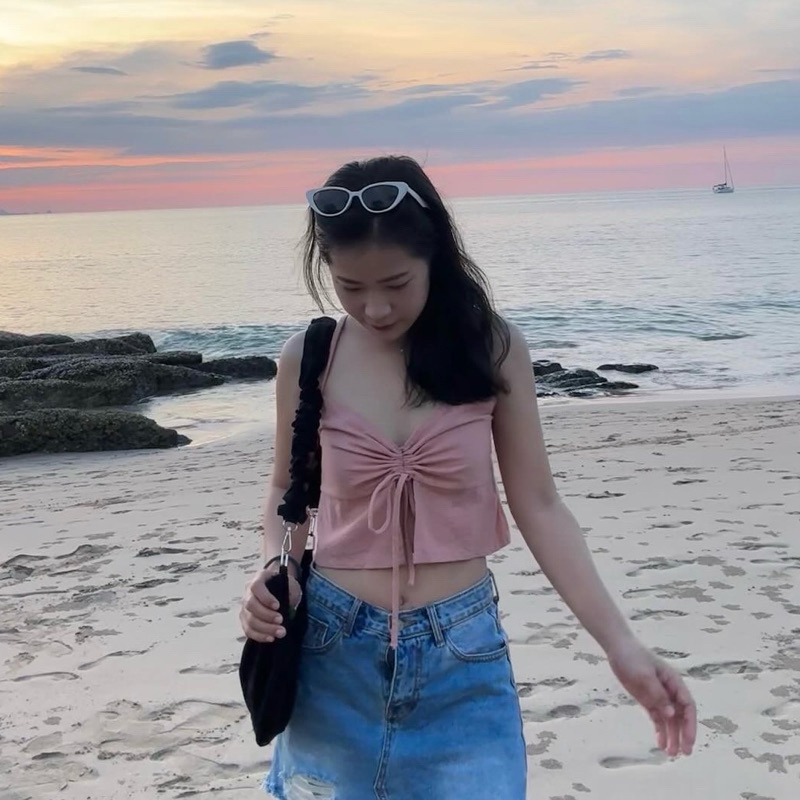 เสื้อสายเดี่ยวผูกโบหน้าปรับสายได้ สายเดี่ยวทรงเกาะอกเข้ารูป ผ้าฝ้ายฟอกนุ่ม