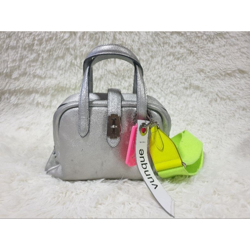 กระเป๋า VUNQUE (ขายแล้ว)