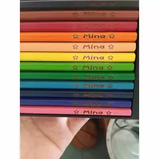 สีไม้ สีไม้มาสเตอร์อาร์ตสลักชื่อฟรี 12 สี 24 สี งานส่งเร็ว