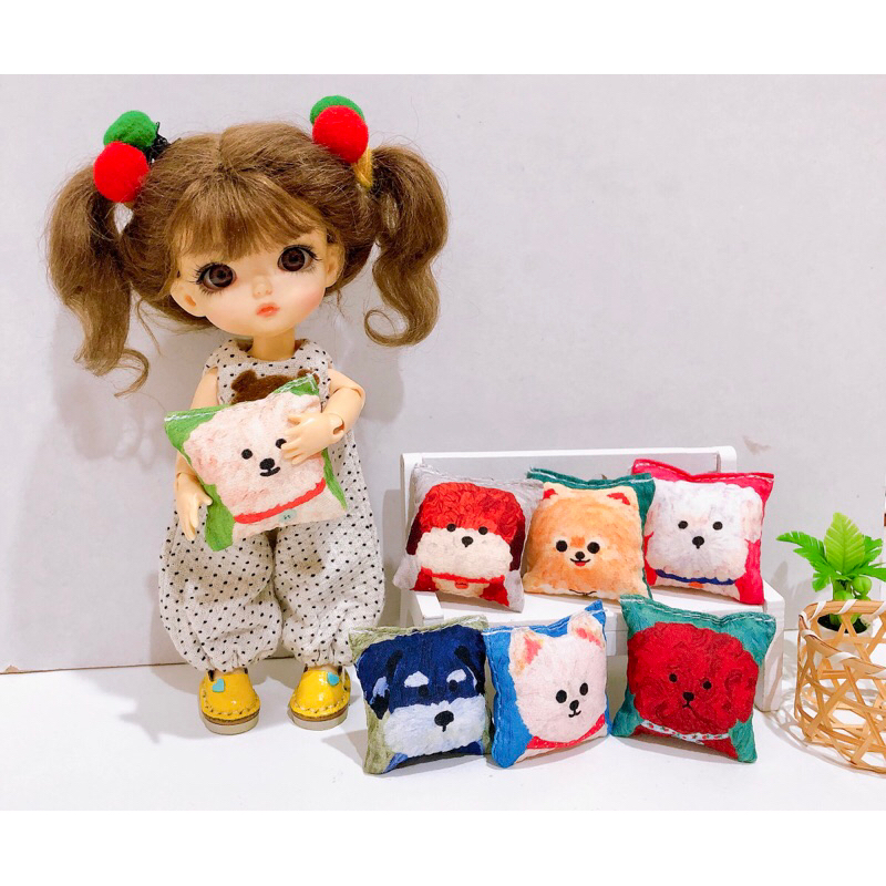 หมอนอิงจิ๋ว ลายน้องหมา ขนาด 4x4 cm. ราคา/ชิ้น