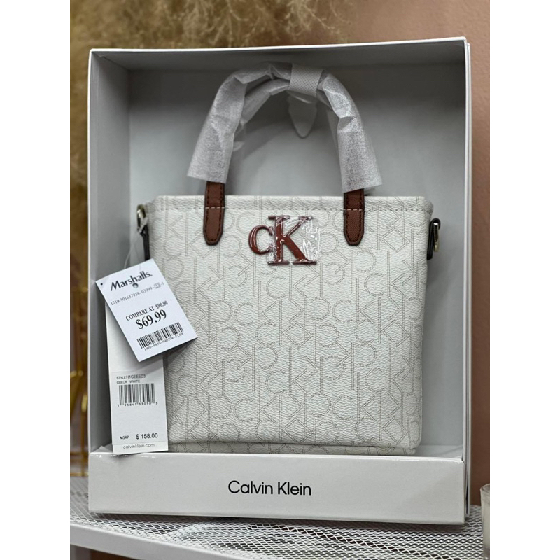 Calvin Klein Mini Bucket Bag กระเป๋าแบรนด์ CK ของแท้ 💯% มาใหม่ สายหนังปรับได้ ถือก็ได้ สะพายก็น่ารัก
