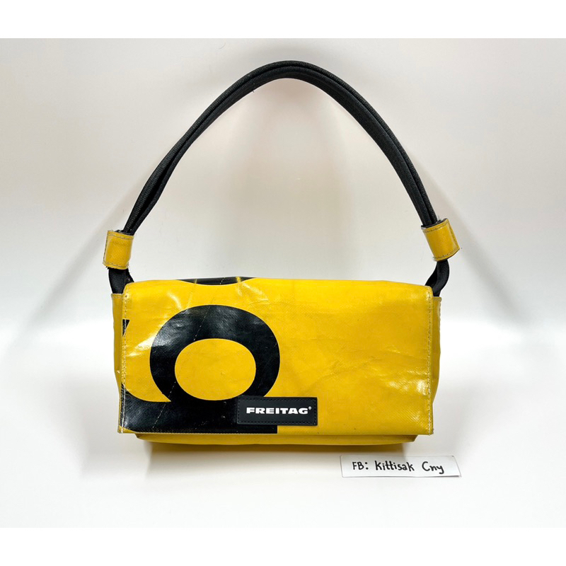 Freitag Luara ผ้าเหลืองดำ