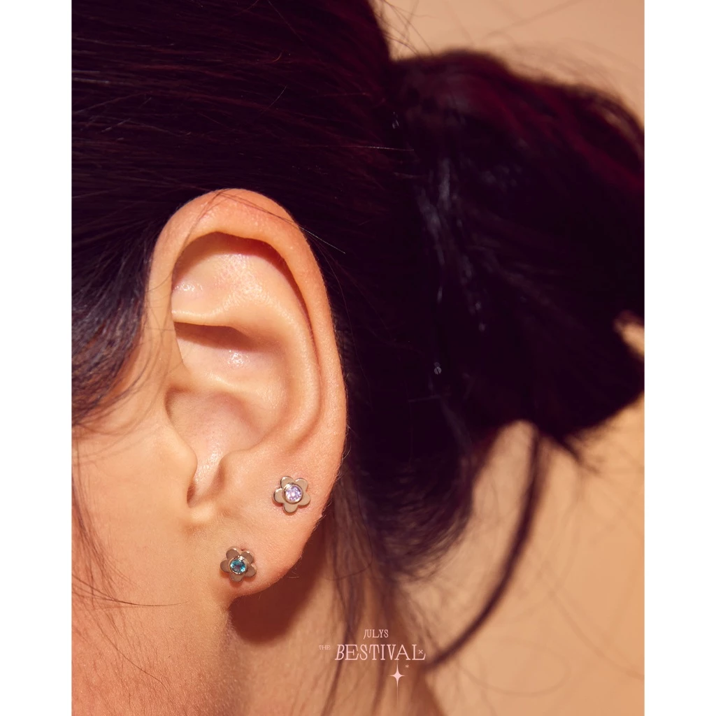 Julys - pretty-pretty earrings