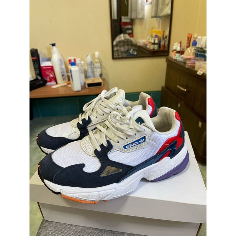 Adidas falcon custom store
