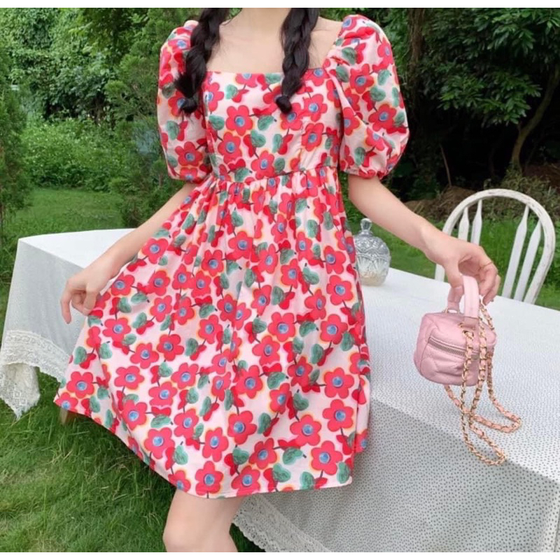 Boohoo Fz.เดรสลายดอก สานหลัง สวยน่ารักๆๆๆ