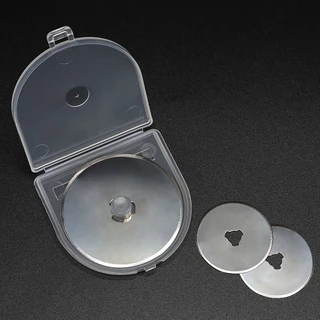 🧸ใบมีดโรตาลี่ตัดผ้า(แพ็ค2ใบ) 45 mm.28 mm. แถมกล่องเก็บ คุ้มมากก 💥