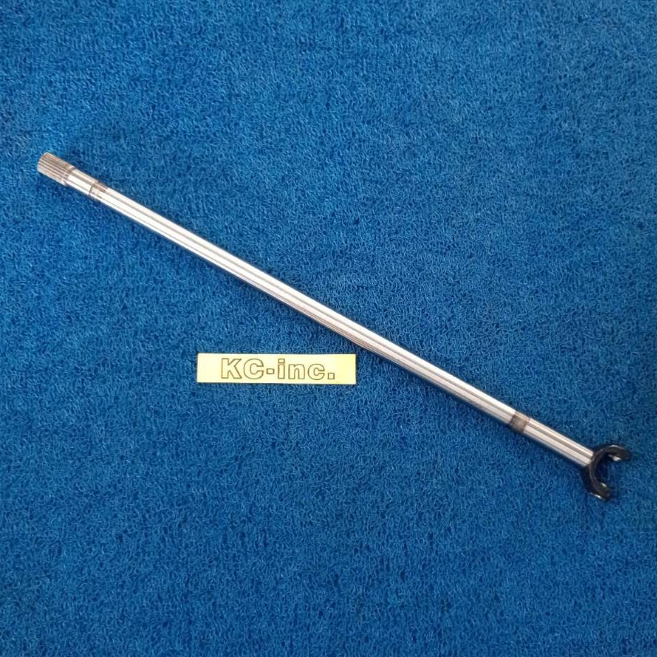 เพลาต่อยอย เพลาหน้า รถไถ Ford N/H TT55-TT75 (22Tx820mm)