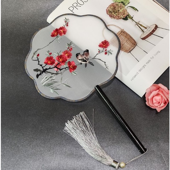 พร้อมส่งจากไทย ส่งไว พัดกลม พัดสไตล์จีนโบราณ งานปักด้ามไม้สวยงาม blow041 - รูปที่ 3