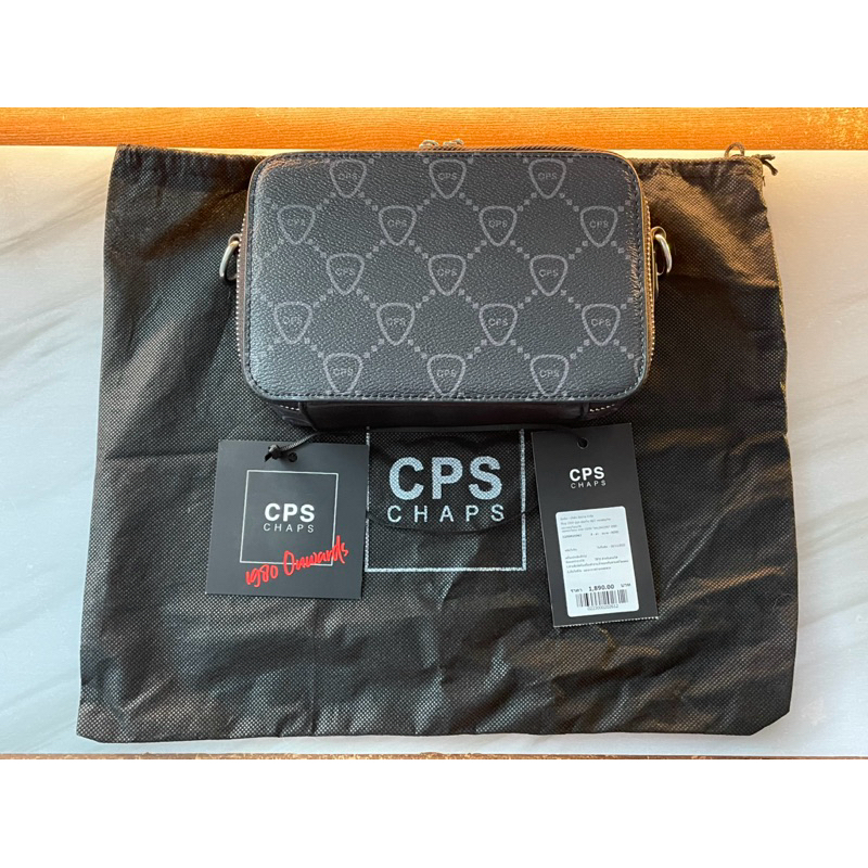 กระเป๋าทรงกล่อง แบรนด์ CPS มือสอง