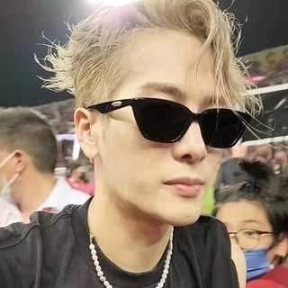 ส่งเร็ว🔥แว่นกันแดดสไตล์เกาหลีเป็นที่นิยมJackson wang รุ่นเหลี่ยมวินเทจถนนสําหรับผู้หญิงสําหรับผู้หญิงและผู้ชาย.CODร้านค้