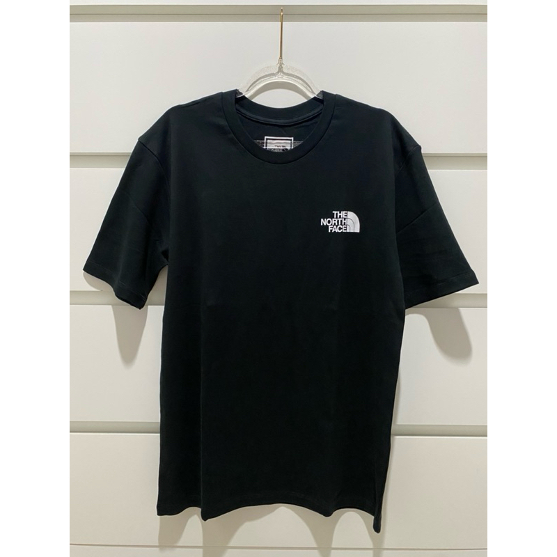 เสื้อยืดคอกลมเอ้าเลท
