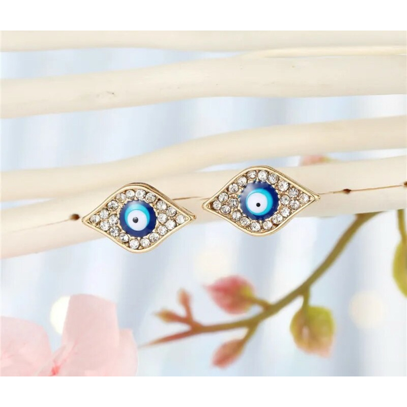Turkish Blue Evil Eye Stud Earrings / ต่างหู Evil eye จากตุรกี