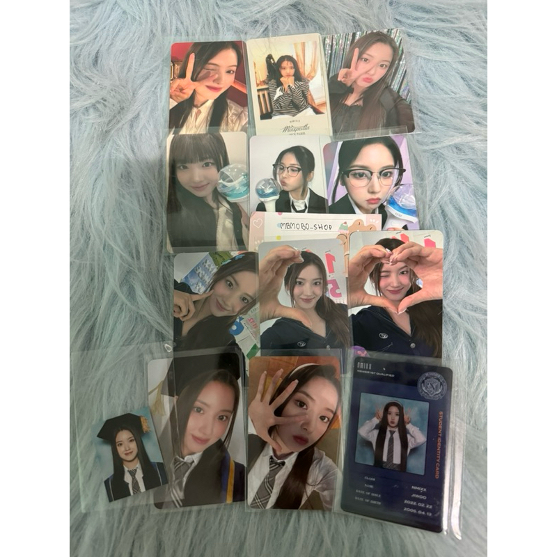 🧸พร้อมส่ง🧸รวมการ์ด jiwoo (จีอู)Nmixx  การ์ดพิเศษ MD pickparis 1st fan club hello82(LA)