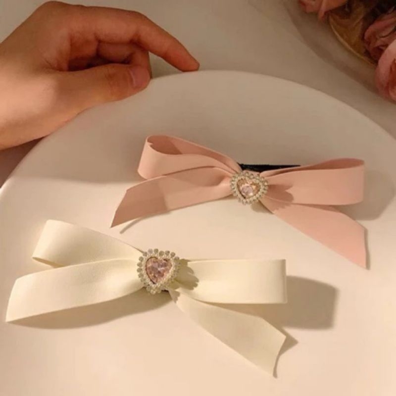 BOW02พร้อมส่ง กิ๊บติดผมหรูหรา สไตล์เกาหลี กิ๊บโบว์ประดับเพชรรูปหัวใจ หวานๆต้อนรับวาเลนไทน์