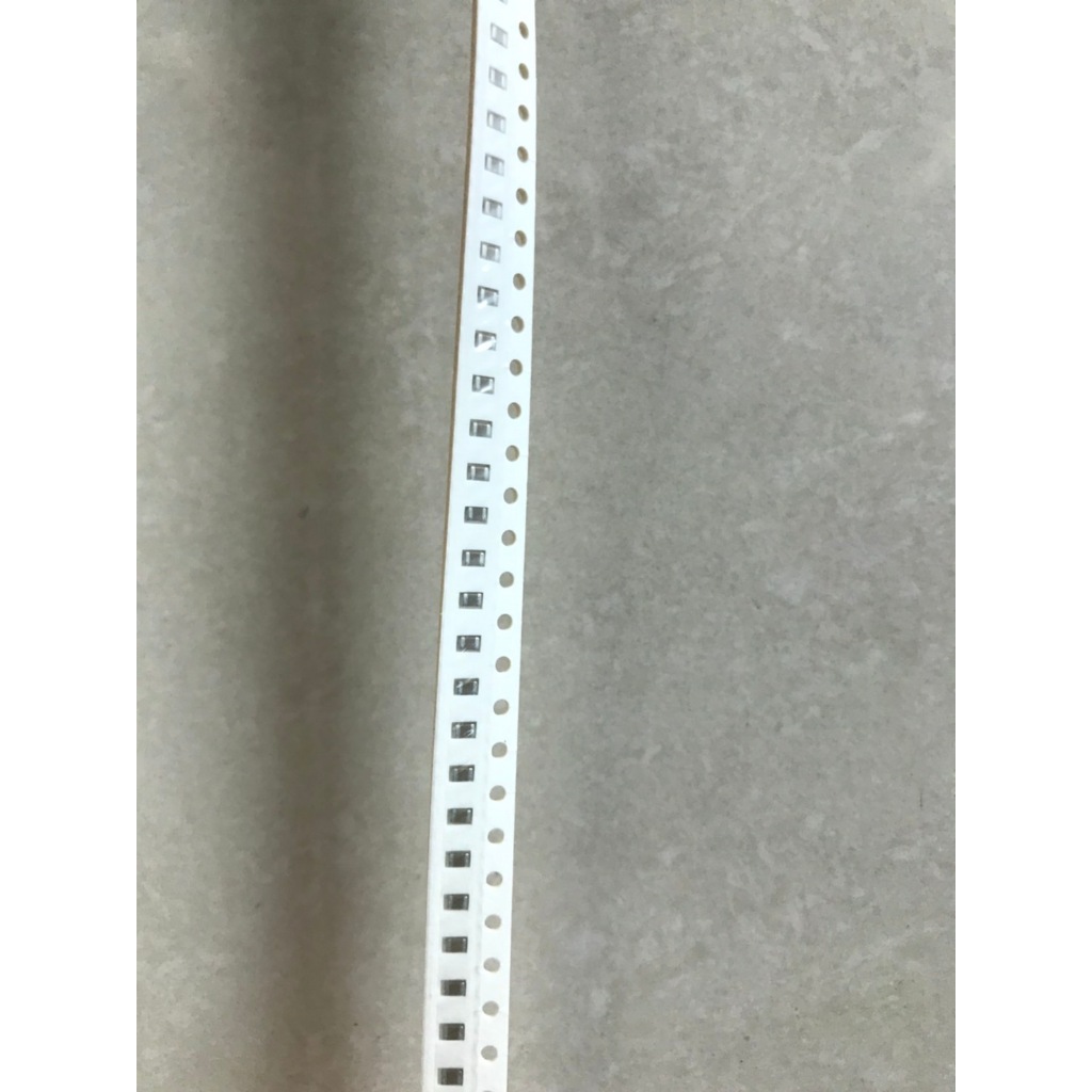 0.1UF 25V 50V 0805 ( 1 ชุด มี 50 ตัว )