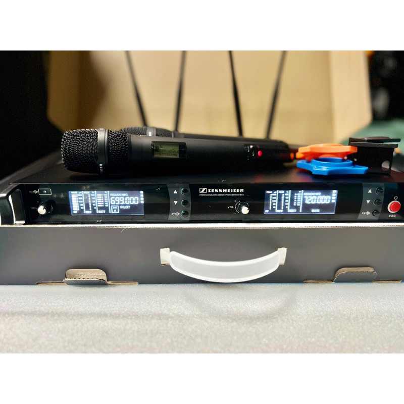 ไมค์ลอย Sennheiser SKM9000 MKIl รุ่นตูดแดง มี2ฟังชั่น Hi-Lo ฟั่งชั่นเพิ่ม-ลดเสียง ความถี่ใหม่ 690-74