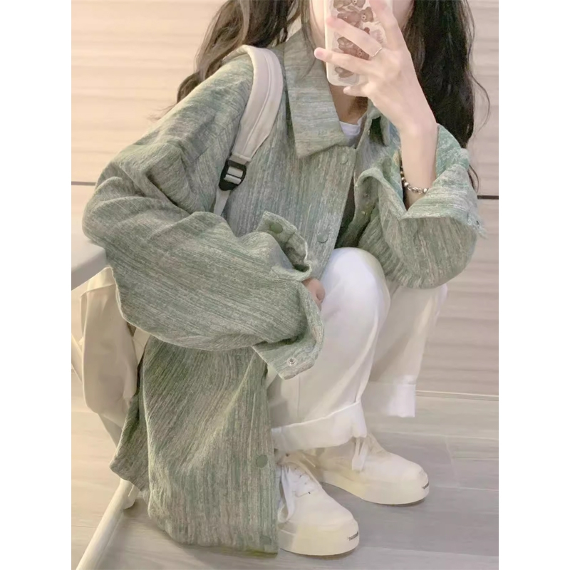 ล้างสต็อก PB2048 เสื้อเชิ๊ตโอเวอร์ไซส์กระดุมหน้าผู้หญิง สีเขียว Freesize ใส่เที่ยว ใส่คลุมกันแดดกันลมสวยๆ