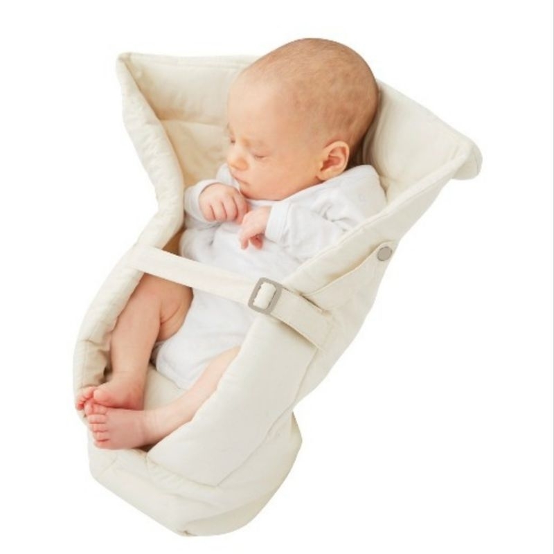 💥สินค้ามือสอง💥​ infant​ insert ซัพ​พอร์ต​เด็ก​แรกเกิดสำหรับเป้อุ้มเด็ก​ Ergobaby​  (ลัง6)​