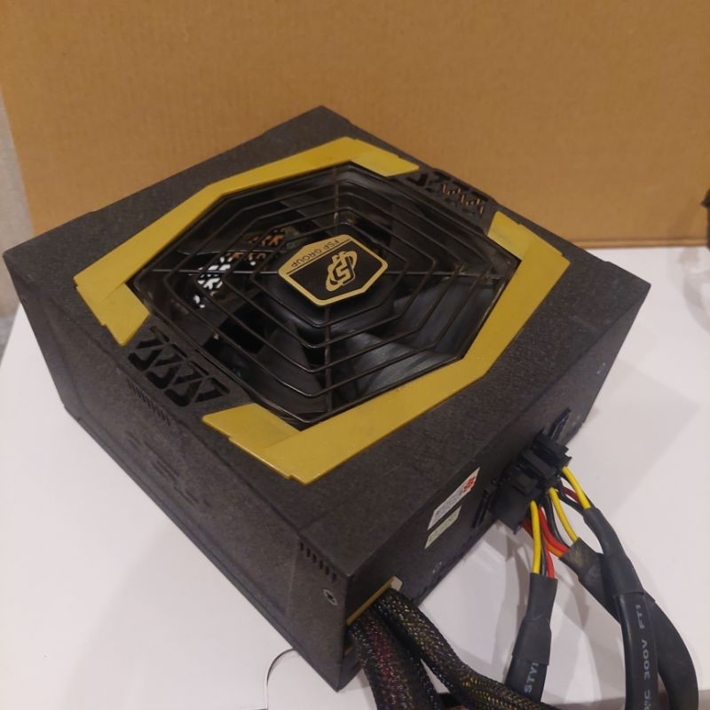 FSP Aurum CM Serie AU-750M 750Watt (80+ Gold)