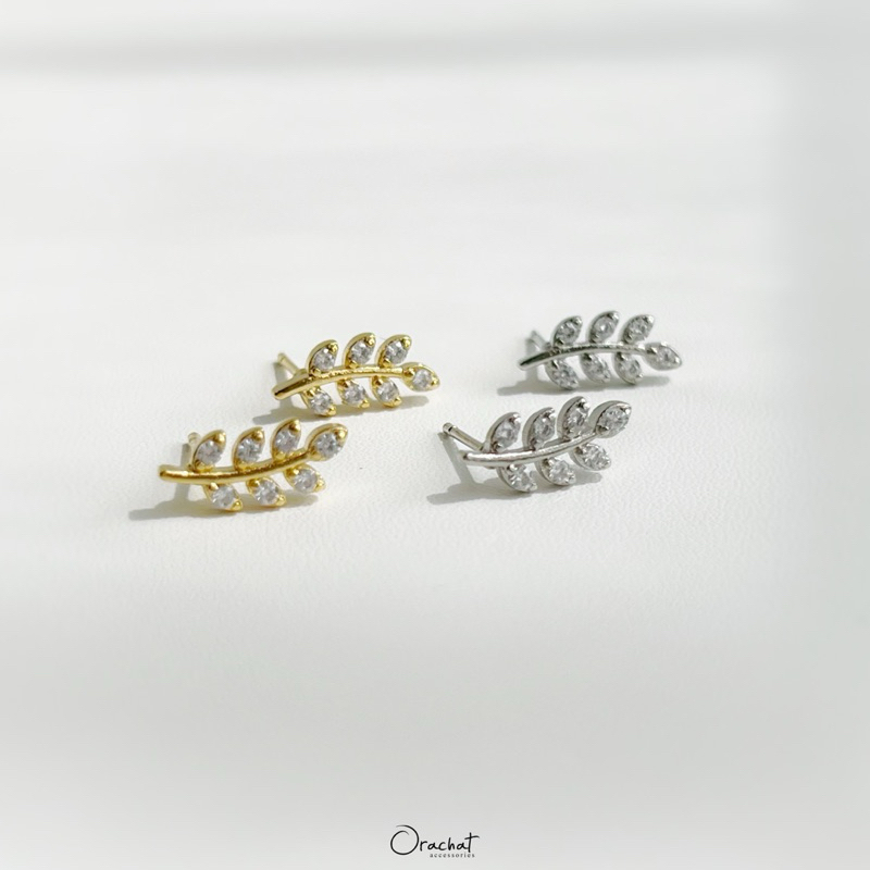 Tiny olive leaf 14k earrings (ต่างหูใบมะกอกแบบติดหู งานสแตนเลสสวยทน ใส่ลุยได้ไม่ลอกไม่ดำ)