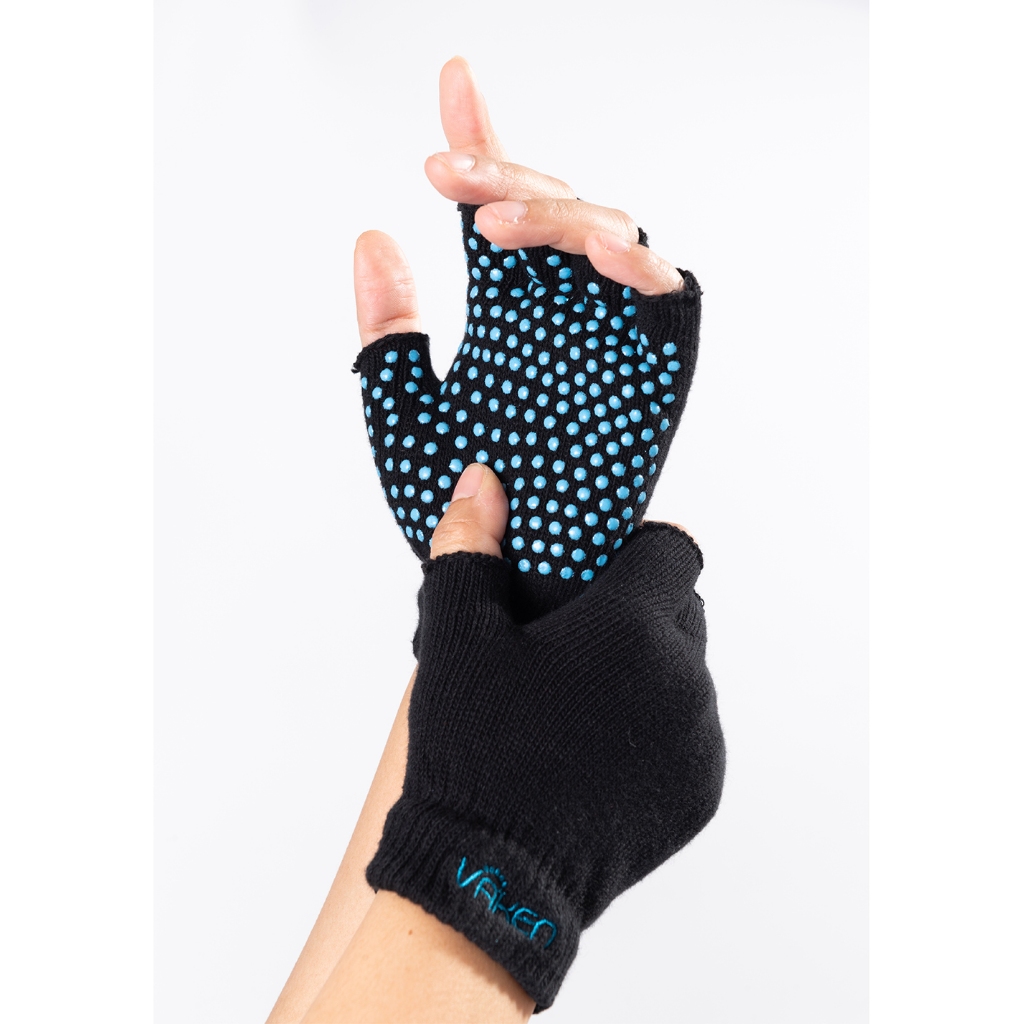 Vaken ถุงมือกันลื่นเปิดนิ้ว-1 คู่ต่อแพ็ค Vaken รุ่น Grip Gloves Black -1 Pair/Pack