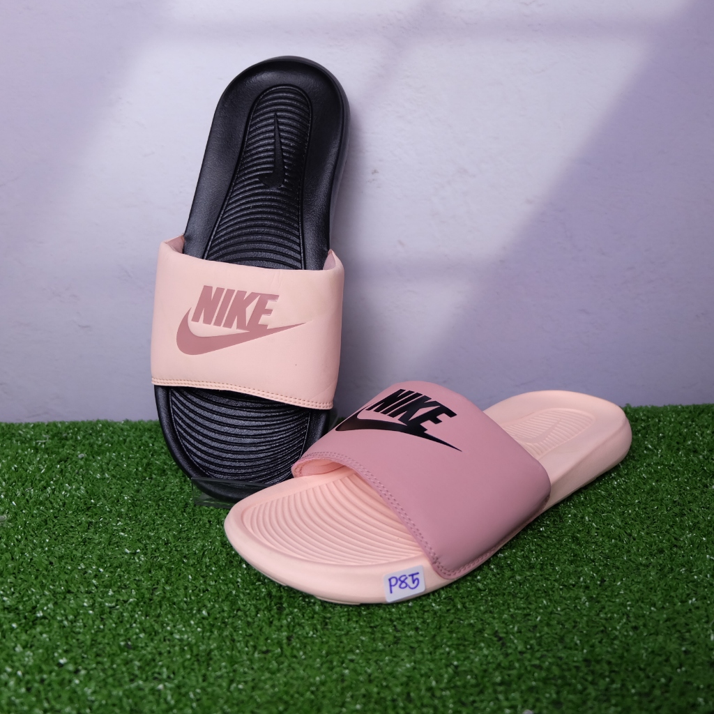 (39/25 cm) รองเท้าแตะไนกี้ Nike ทูโทน สภาพสวยๆ มือ2ของแท้💯