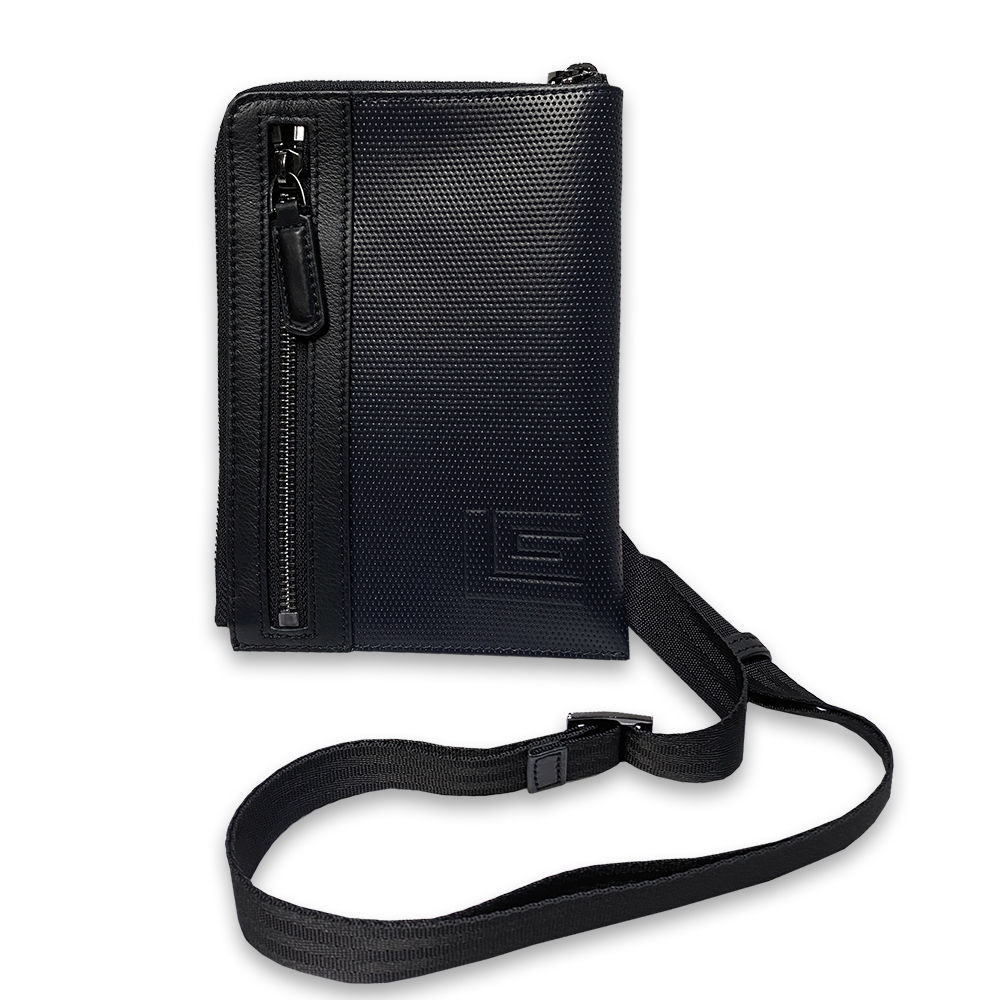 Guy Laroche กระเป๋าสะพายหนังแท้ (BH31051W2NVS1)
