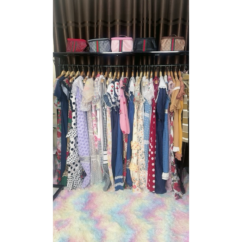 งานป้าย Pairy Taleเซตขาสั้น เสื้อตัวยาวแขนพองผูกโบว์คอ แต่งกระเป๋าหัวใจ กางเกงเข้าเซต พร้อมโบว์