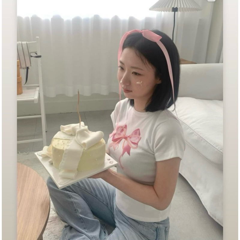 Ron Ronผ้ายืดตามตัว คอกลม