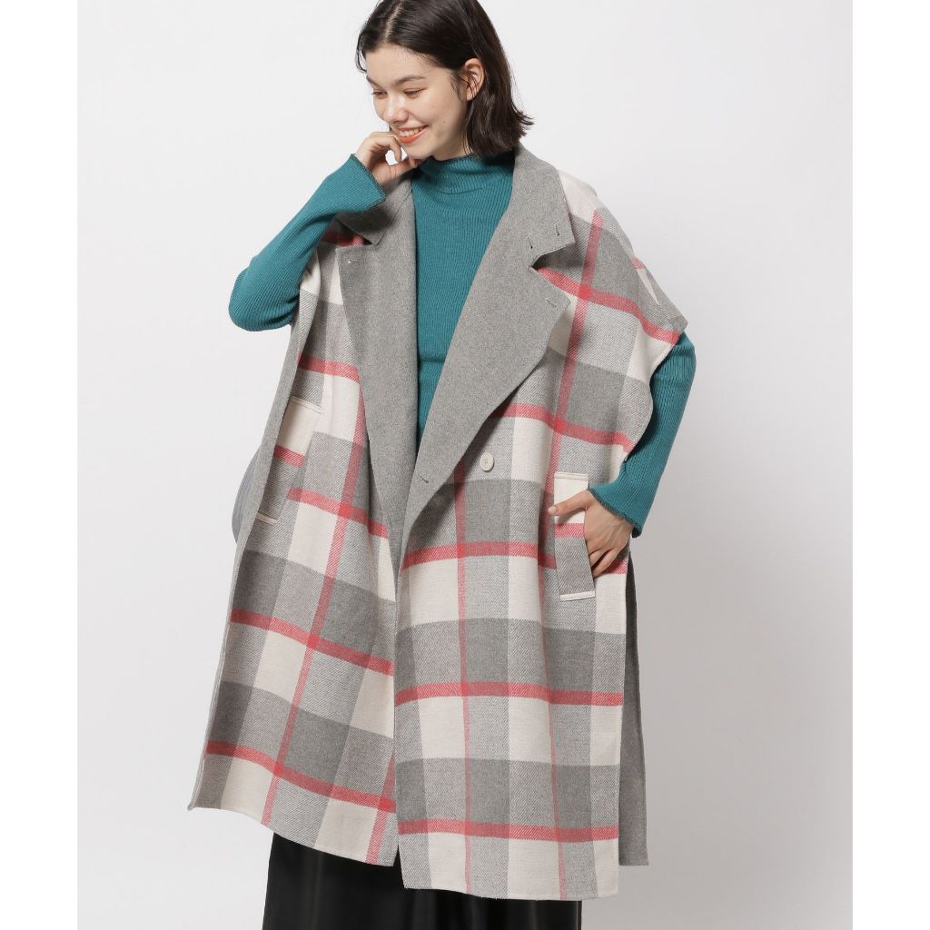 niko and... River high neck poncho